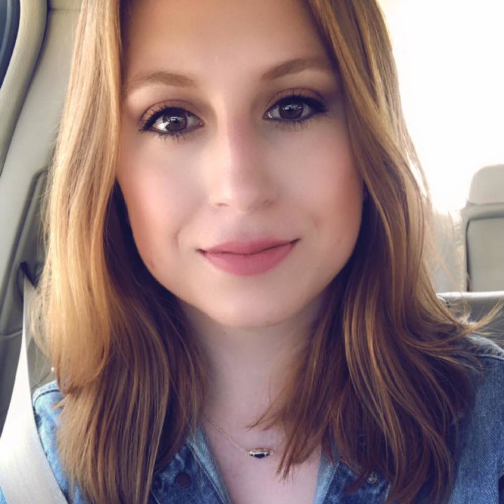 Meet your Posher, Alyssa